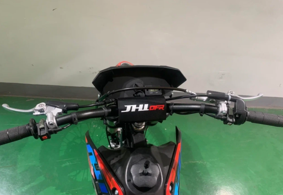 Питбайк JHLMOTO JHLofr LK125 17/14 (ZS154FMI-2) в Бийске