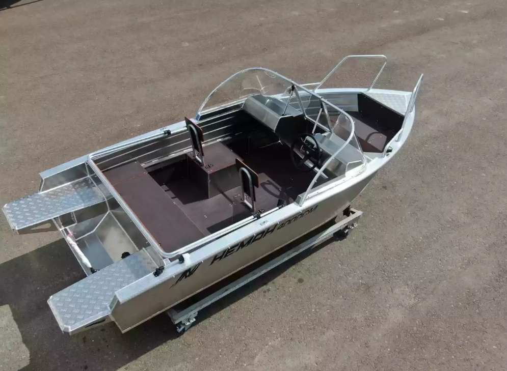 Алюминиевая лодка  Неман-400 DCM NEW в Бийске