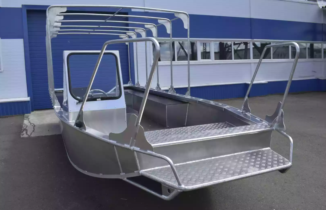 Алюминиевая лодка Wyatboat-600 в Бийске