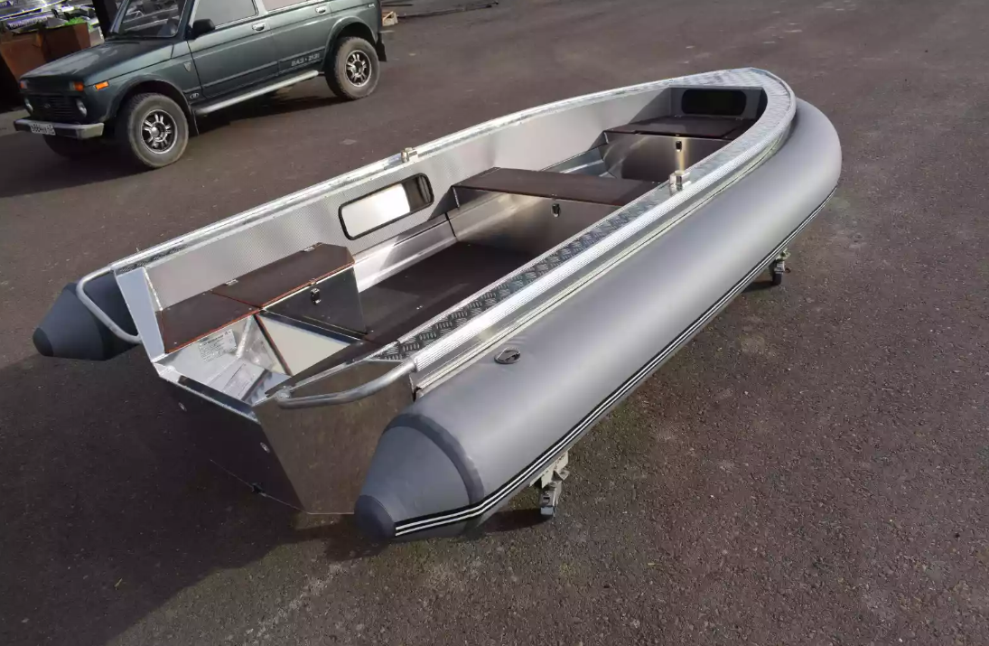 Алюминиевая лодка Wyatboat-370 в Бийске