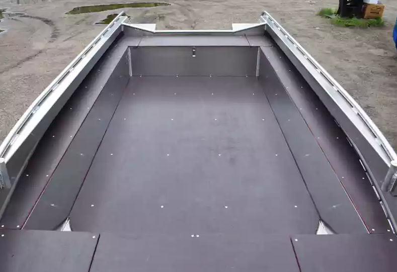 Алюминиевая лодка  Wyatboat-430 Master в Бийске