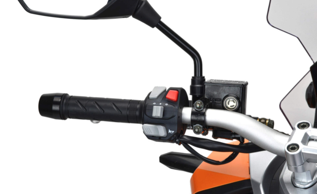 Скутер MOTOLAND (МОТОЛЕНД) T-MAX 150 в Бийске