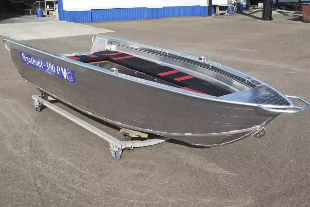 Алюминиевая лодка Wyatboat-390РМ увеличенный борт в Бийске