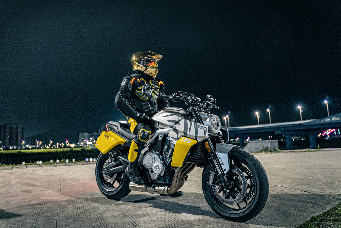 Мотоцикл Benda LFS 700 в Бийске