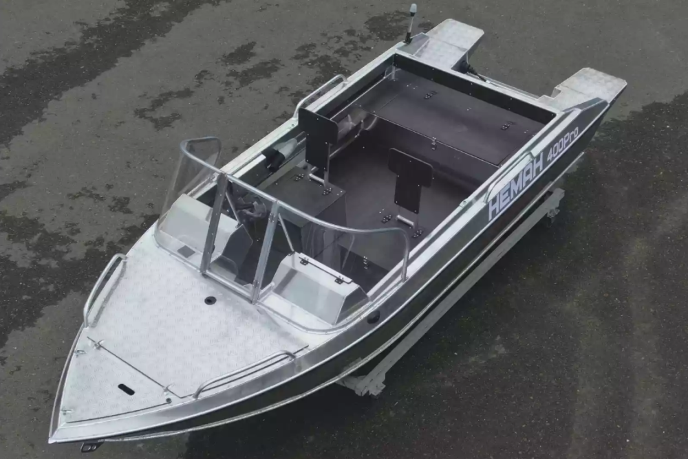 Алюминиевая лодка  Neman-400 PRO в Бийске