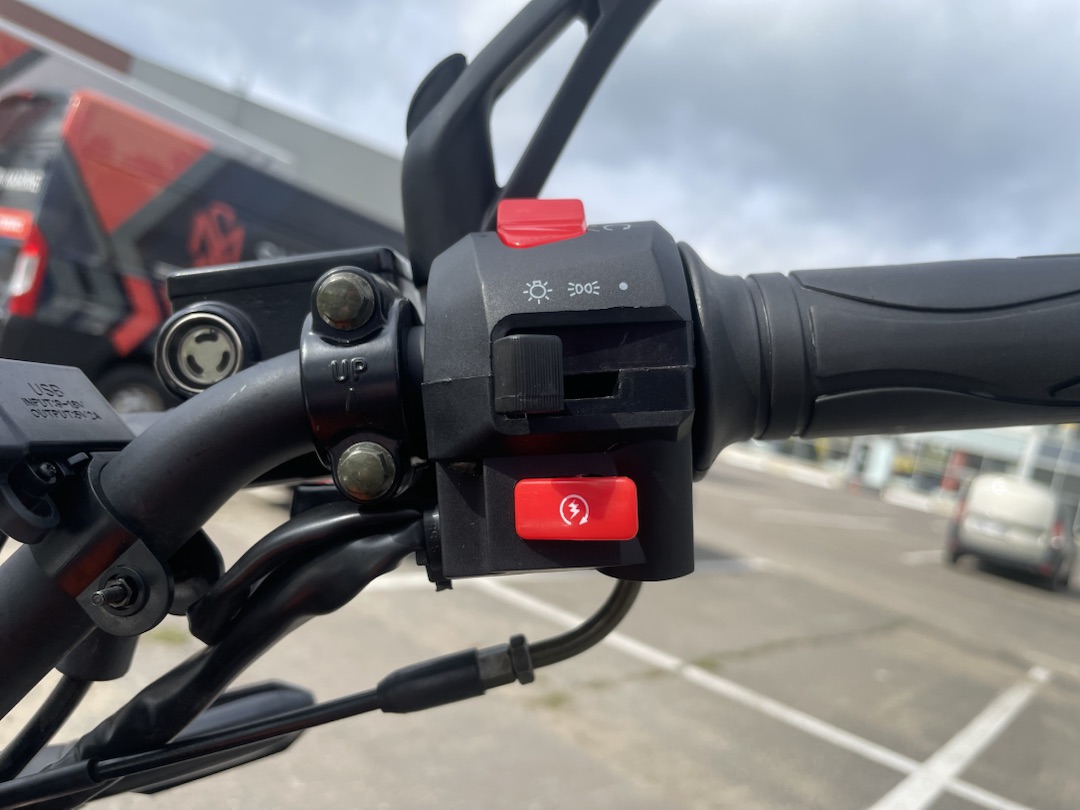 Мопед PROMAX CB150R (49) в Бийске