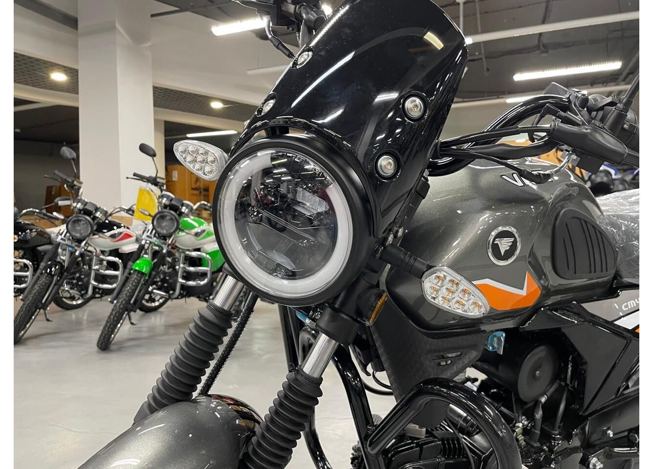 Мопед VMC NOVA 49сс (125сс) Led Full, дисковый тормоз, RKB RATO с баланс. валом, сигнализация в Бийске