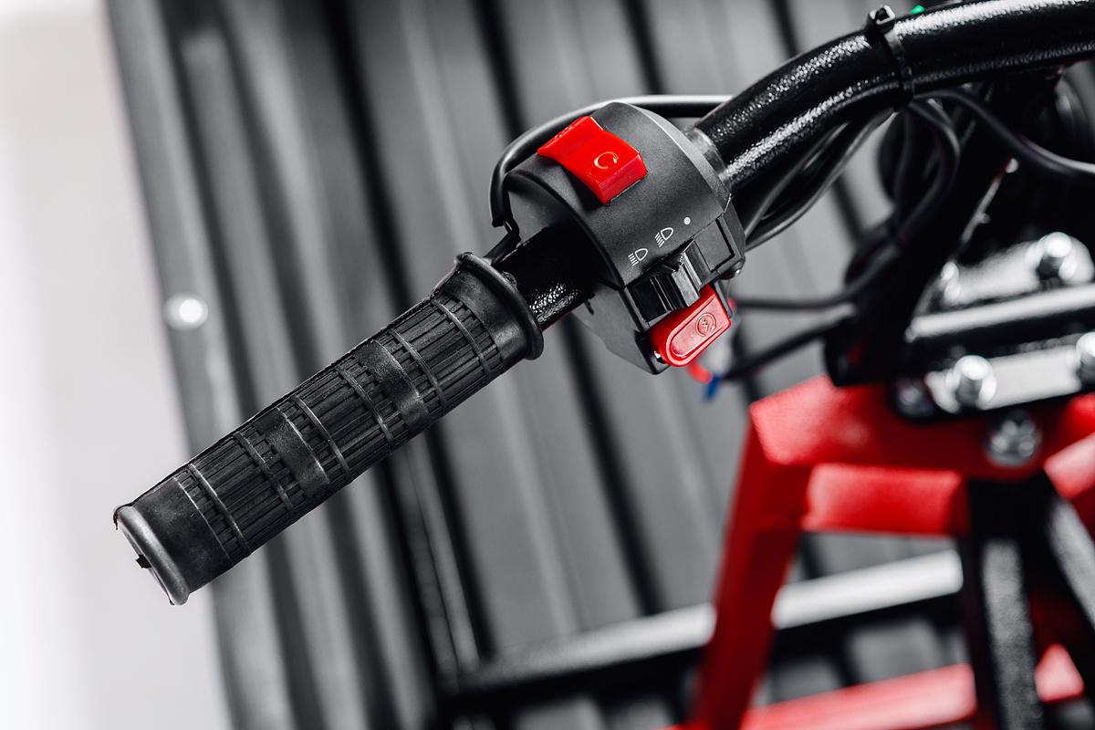 Модуль толкач IKUDZO TERRAIN с подогревом ручек в Бийске