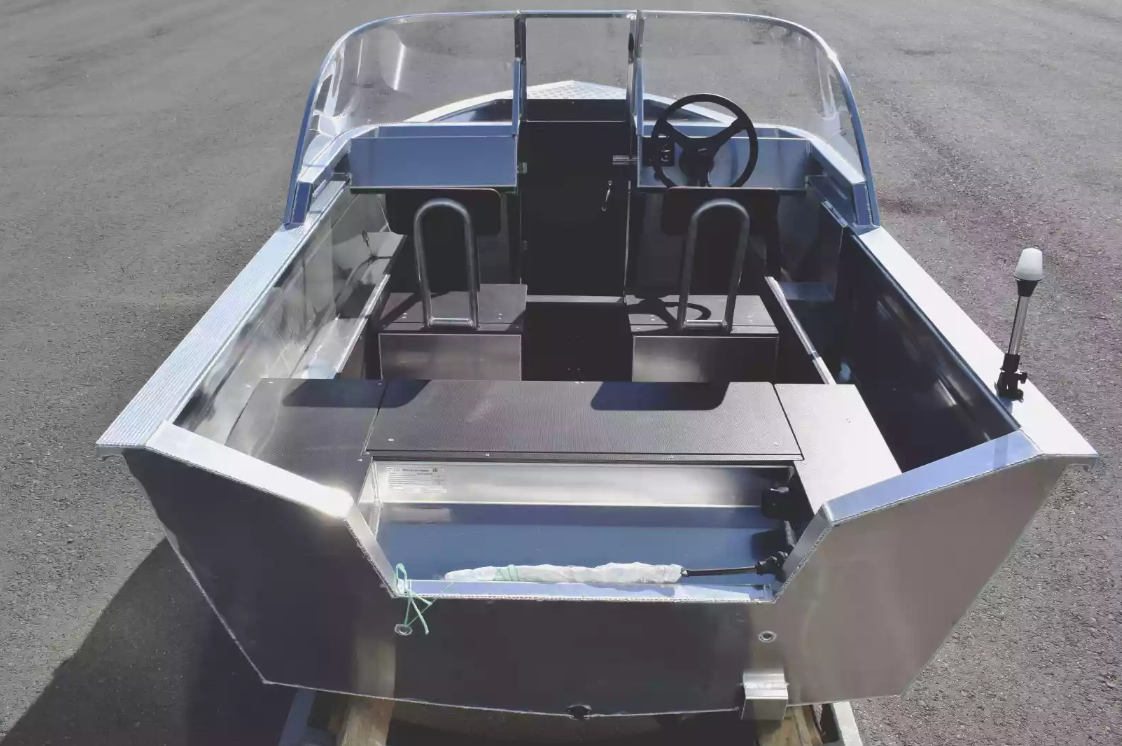 Алюминиевая лодка  Неман-400 DCM в Бийске