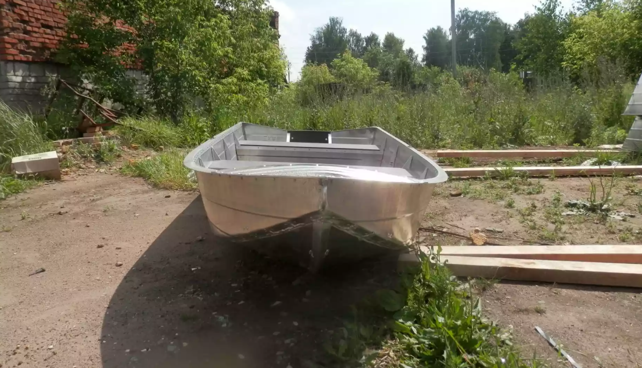 Алюминиевая лодка Вятка-Профи 32 в Бийске