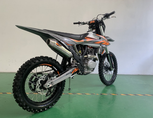 Мотоцикл JHLMOTO JHL LX4 CB300RL (175FMN) в Бийске