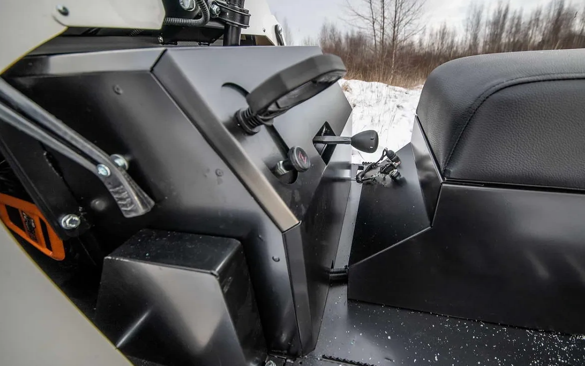 Снегоход БТС "АРКТИК 4Т" 18.5 л.с. э/зап, реверс, тормоз в Бийске