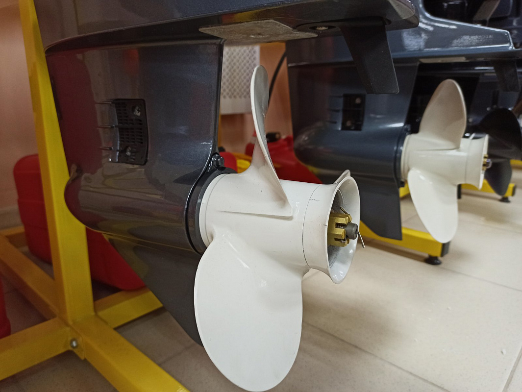 Лодочный мотор BREEZE T30S (2х тактный) в Бийске