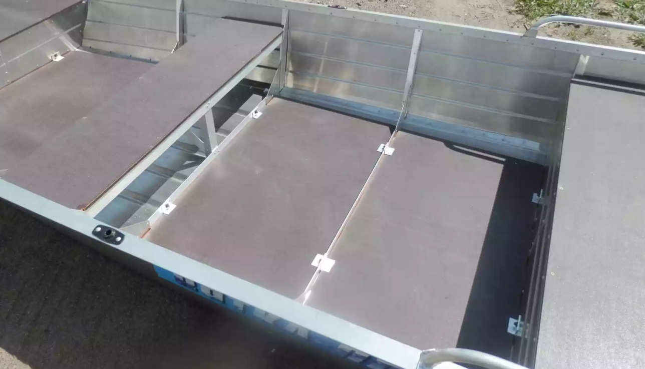 Алюминиевая лодка Вятка-Профи 32 в Бийске