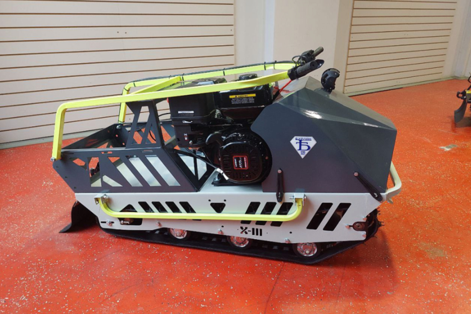 Мотобуксировщик Бурлак Пионер в Бийске