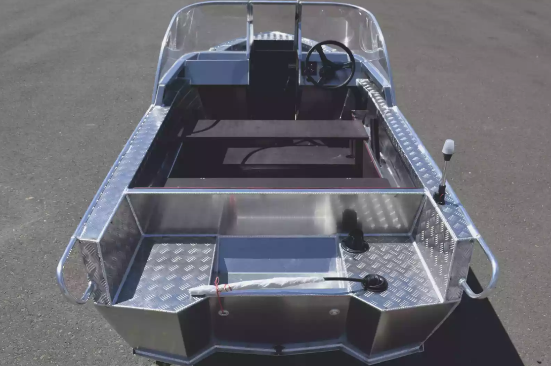Алюминиевая лодка Wyatboat-390 DCM в Бийске