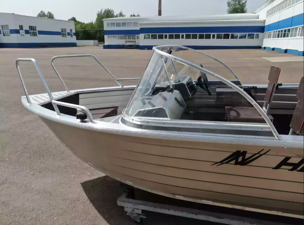 Алюминиевая лодка  Неман-400 DCM NEW в Бийске