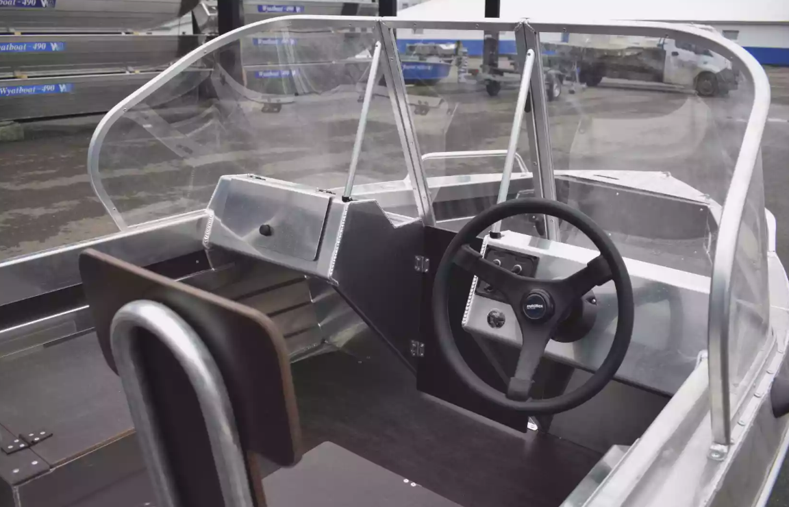 Алюминиевая лодка  Neman-400 DC в Бийске