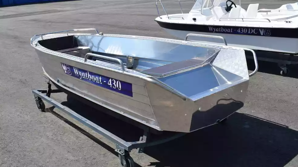 Алюминиевая лодка  Wyatboat-430М в Бийске