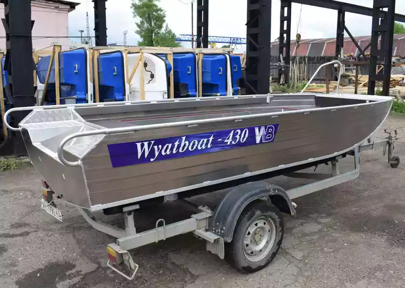 Алюминиевая лодка  Wyatboat-430 Master в Бийске