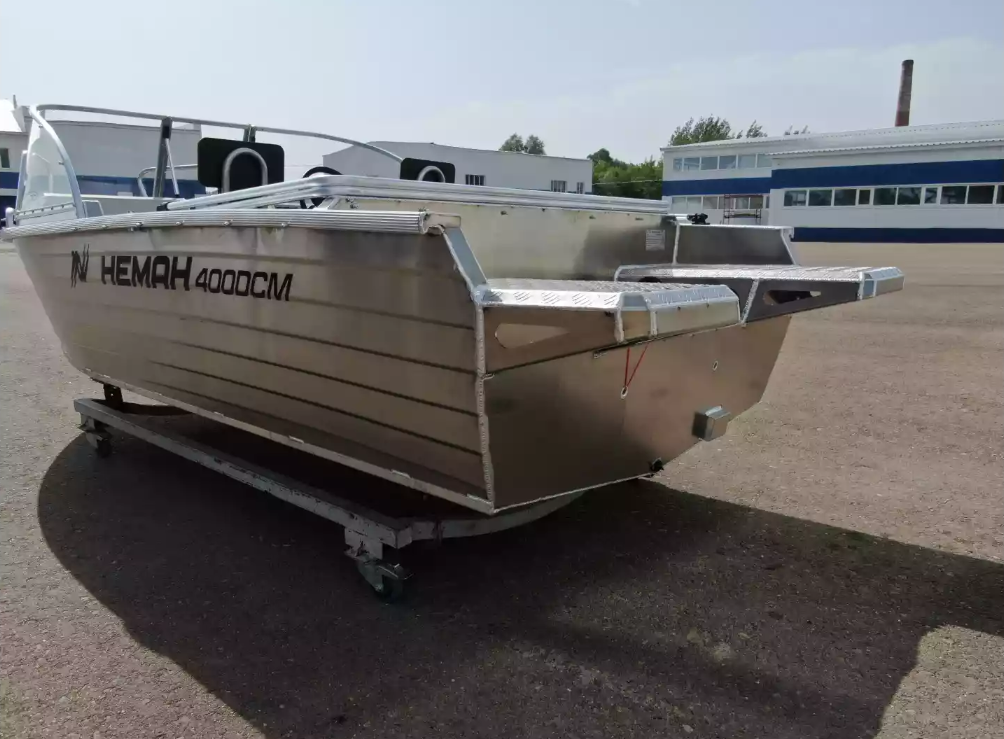 Алюминиевая лодка  Неман-400 DCM NEW в Бийске
