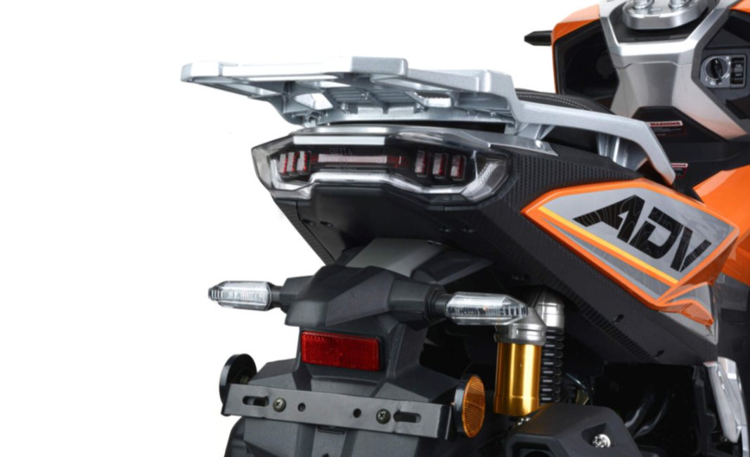 Скутер MOTOLAND (МОТОЛЕНД) T-MAX 150 в Бийске