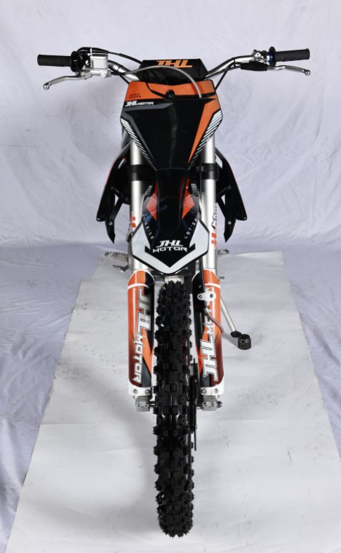 Мотоцикл JHLMOTO JHL LX1 CB250 (172FMM-3A) в Бийске