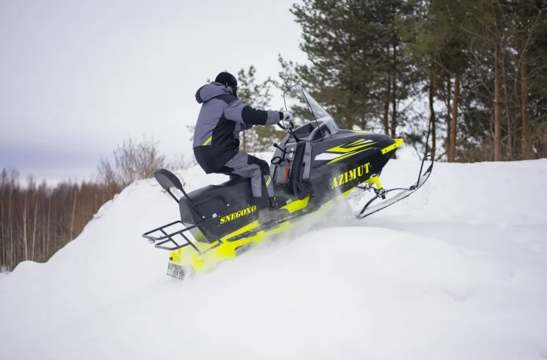 Миниснегоход Бурлак Азимут 20 л.с.  Б/У в Бийске