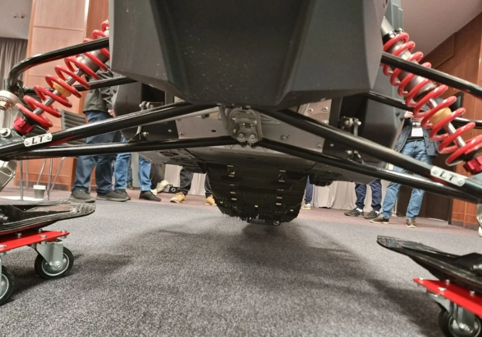 Снегоход AODES Siberiacross 1000 SWT 600mm LCD 6.8 в Бийске