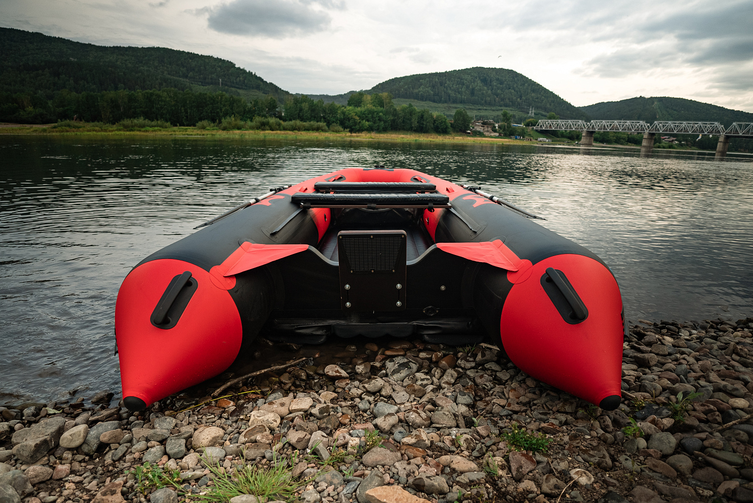 Лодка MISHIMO RIVER JET 390 под водомет в Бийске