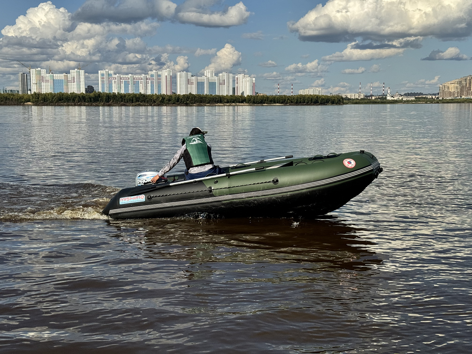 Лодка MISHIMO BIG FLOOR 400 в Бийске