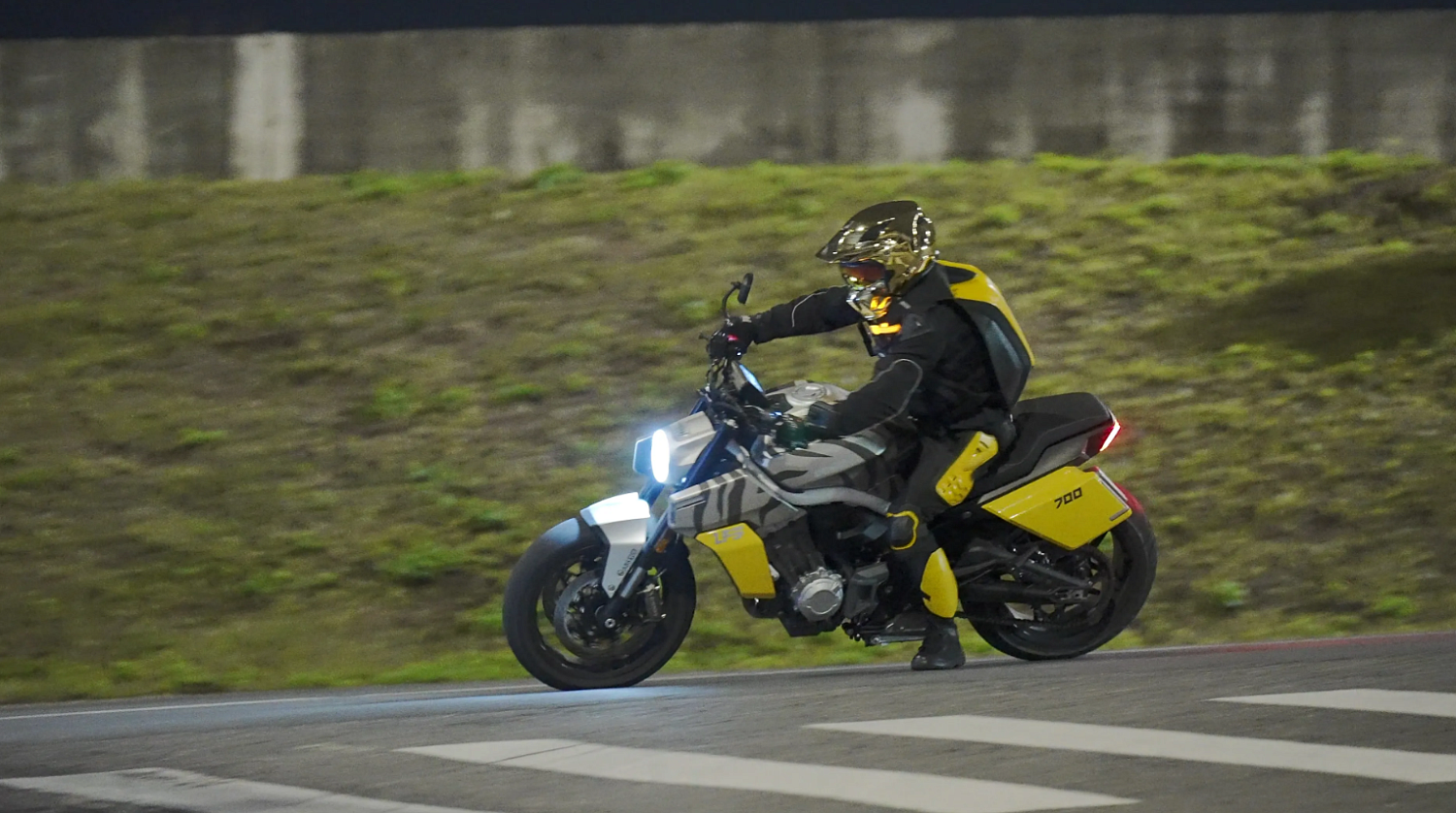 Мотоцикл Benda LFS 700 в Бийске