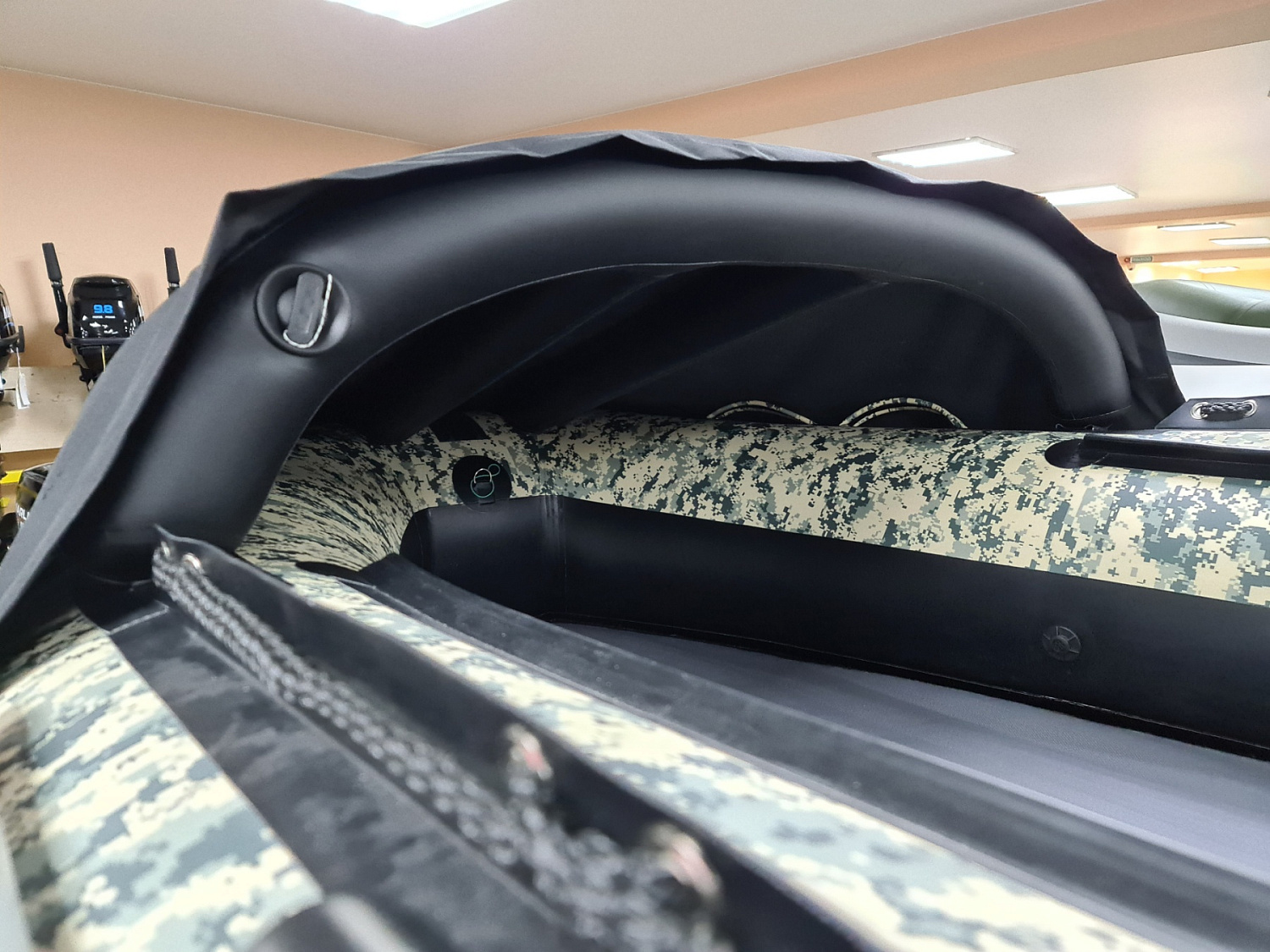 КОМПЛЕКТ НОСОВОГО ТЕНТА К ЛОДКЕ SMARINE AIR MAX 380 ЧЕРНЫЙ в Бийске