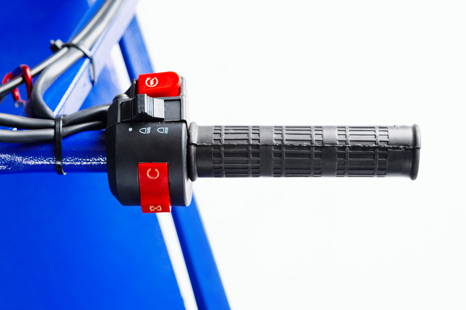 МОТОБУКСИРОВЩИК SNOW DOG 15 л.с. в Бийске