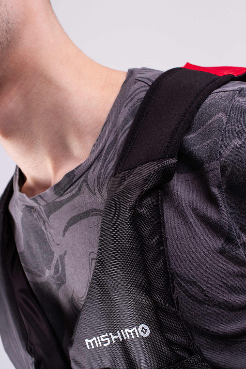 Жилет спасательный MISHIMO PRO Премиум качества Черно-красный в Бийске