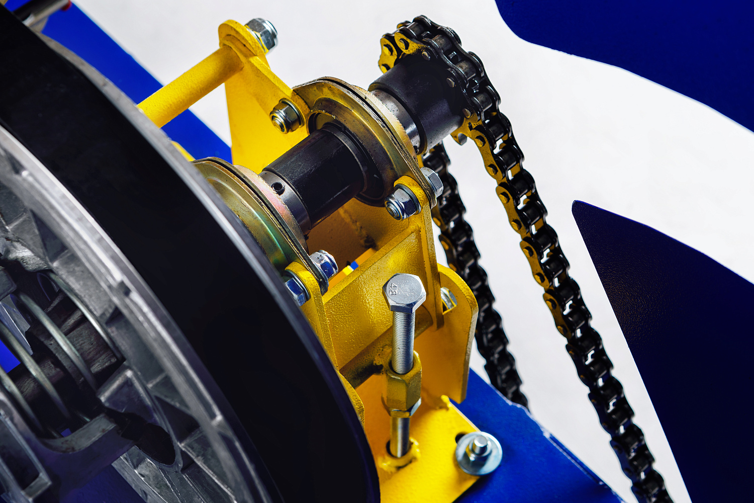 МОТОБУКСИРОВЩИК SNOW DOG 15 л.с. в Бийске